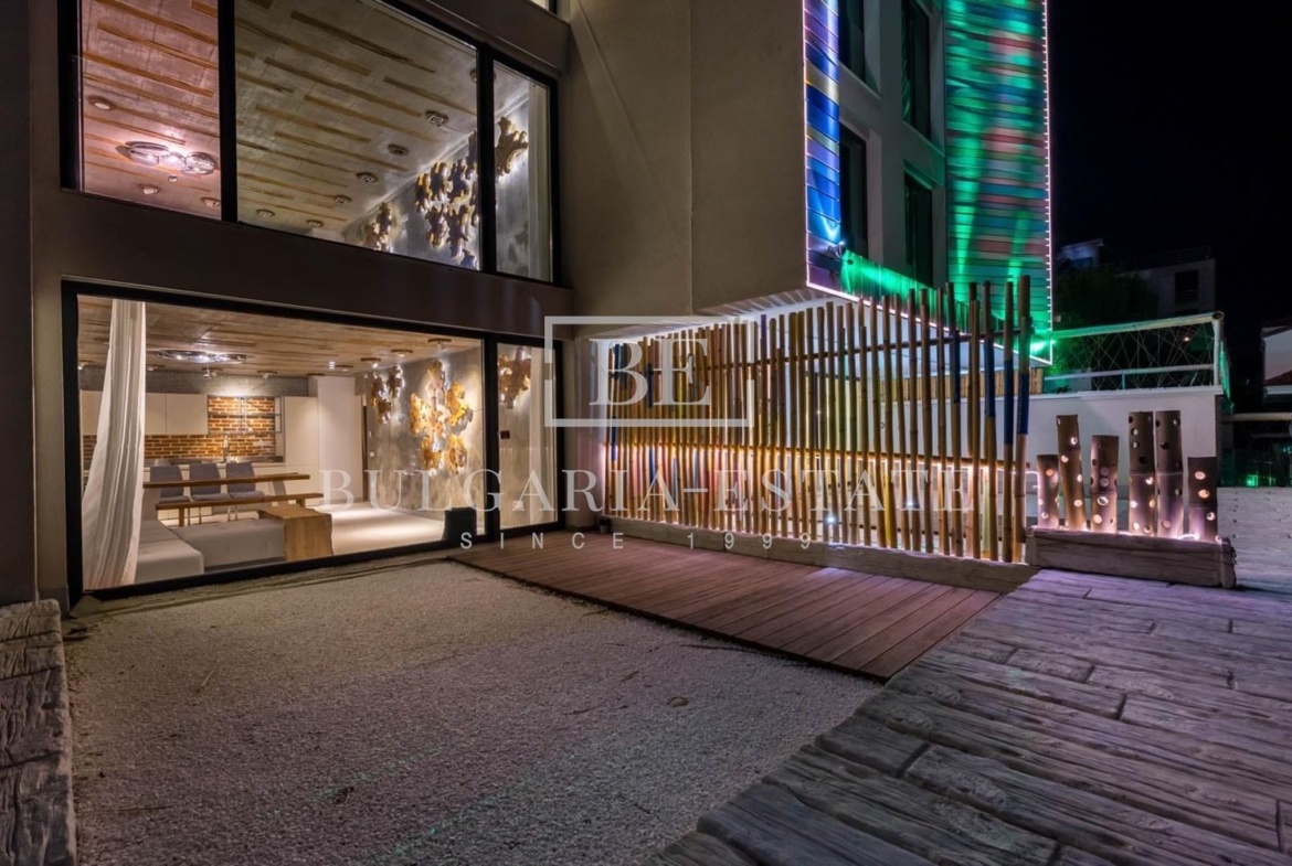 Квартира WISDOM - удивительный дизайн, 1 спальня, гр. Варна, ул. Никола - 0