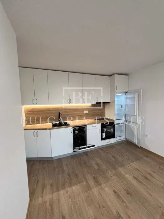 Трехкомнатная квартира в отличном состоянии - 0