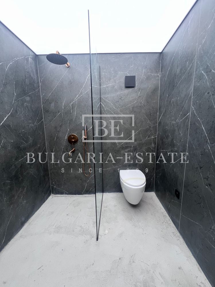 Geräumige Dreizimmerwohnung in bevorzugter zentraler Lage-0 Geräumige Dreizimmerwohnung in begehrter zentraler Lage - 0