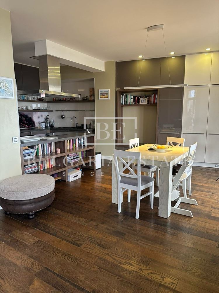 Мезонет с 4 спаплни, 5 минути пеша от Морската Градина, кв. Бриз, 225 кв.м. - 0