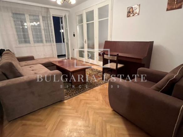 Аренда многокомнатной квартиры в районе Нептун - идеально для большой семьи - 0