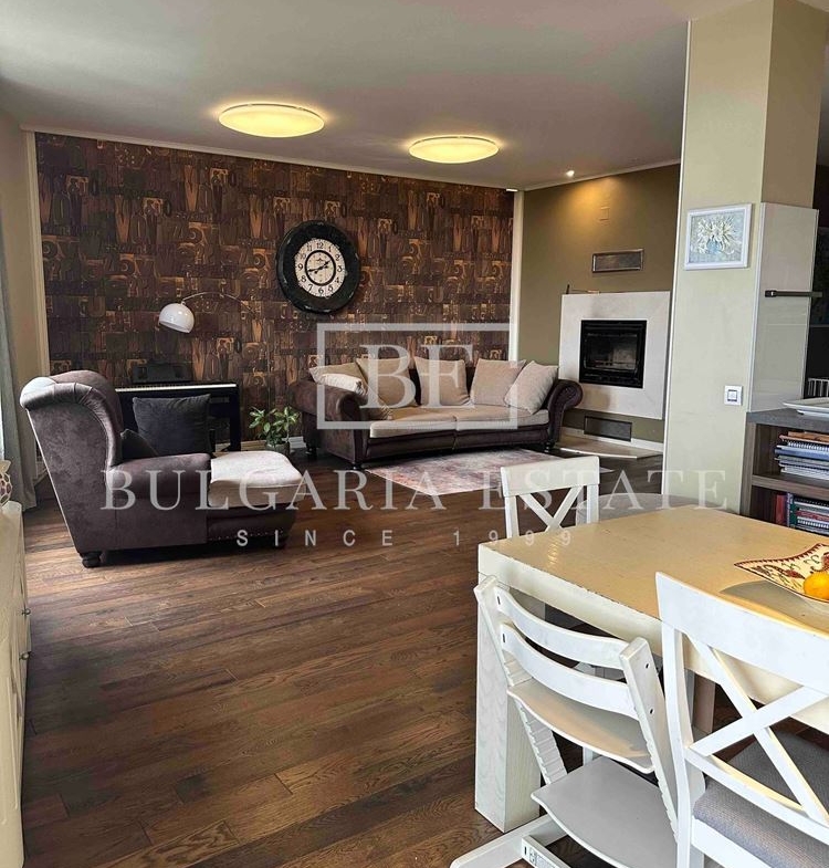 Мезонет с 4 спаплни, 5 минути пеша от Морската Градина, кв. Бриз, 225 кв.м. - 0