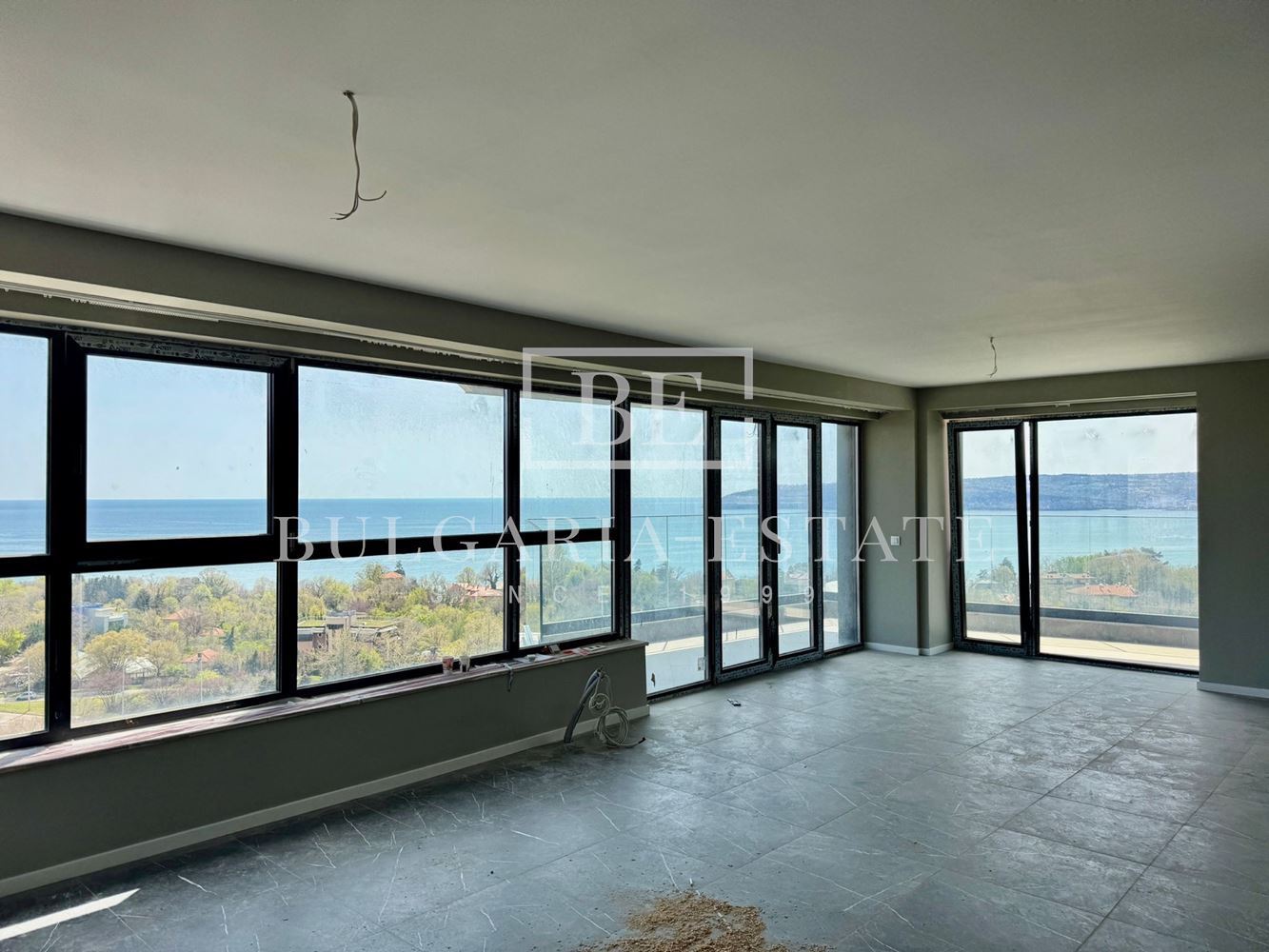 BULGARIA-ESTATE offers stylish two-bedroom apartment for sale | Kv. Briz, Varna - 0