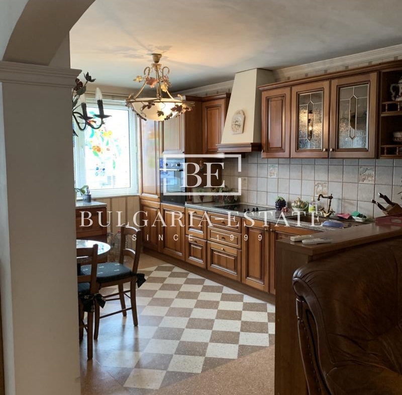 Двухуровневая квартира - 260 кв.м, Спортивный зал - 0