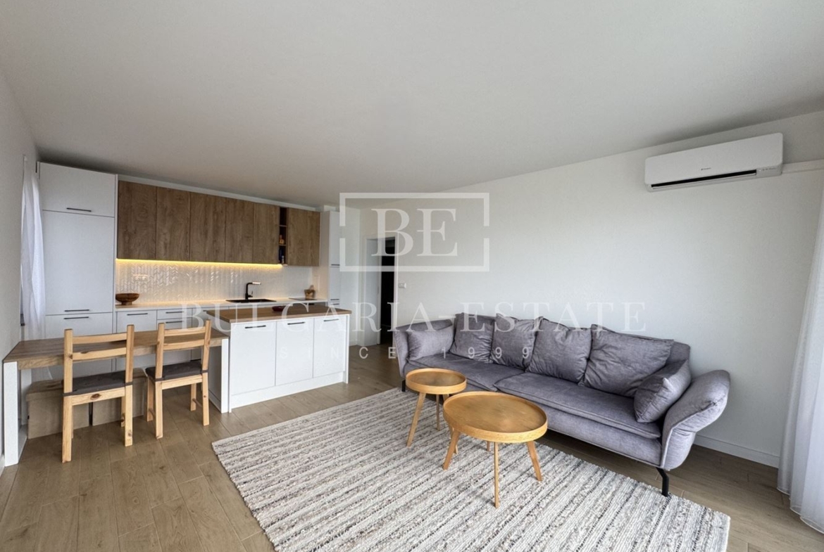 Обзаведен тристаен (98 кв.м.) в бутикова сграда с АКТ 16, м-т Св. Никола, готов за нанасяне - 0