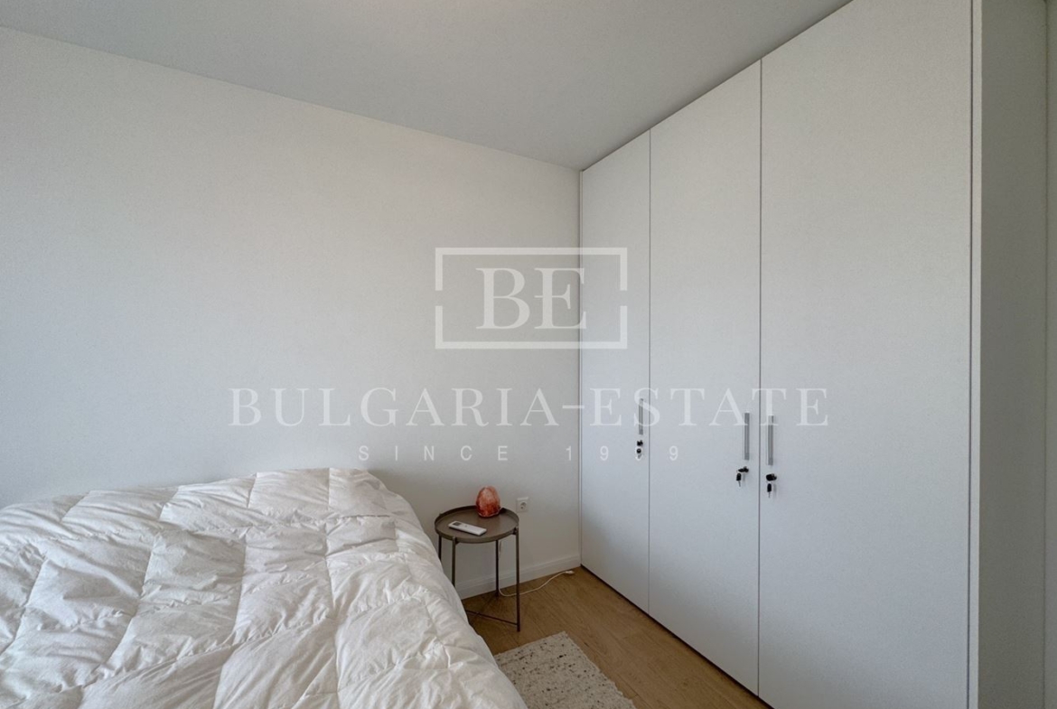 Обзаведен тристаен (98 кв.м.) в бутикова сграда с АКТ 16, м-т Св. Никола, готов за нанасяне - 0