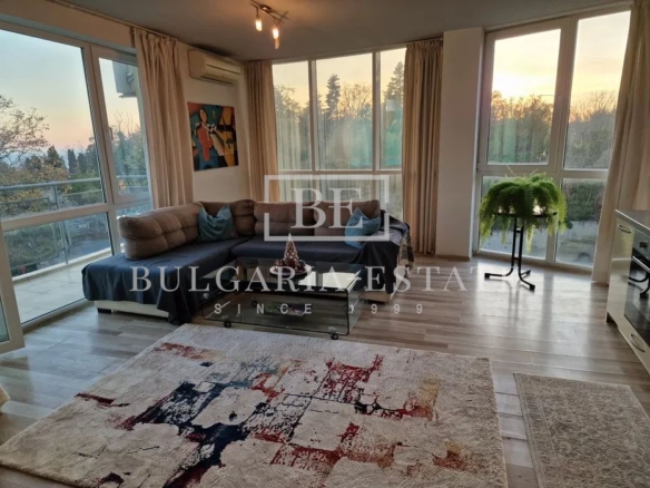 Ein-Zimmer-Wohnung mit Parkplatz in Evksinograd - 70 sq.m - 0