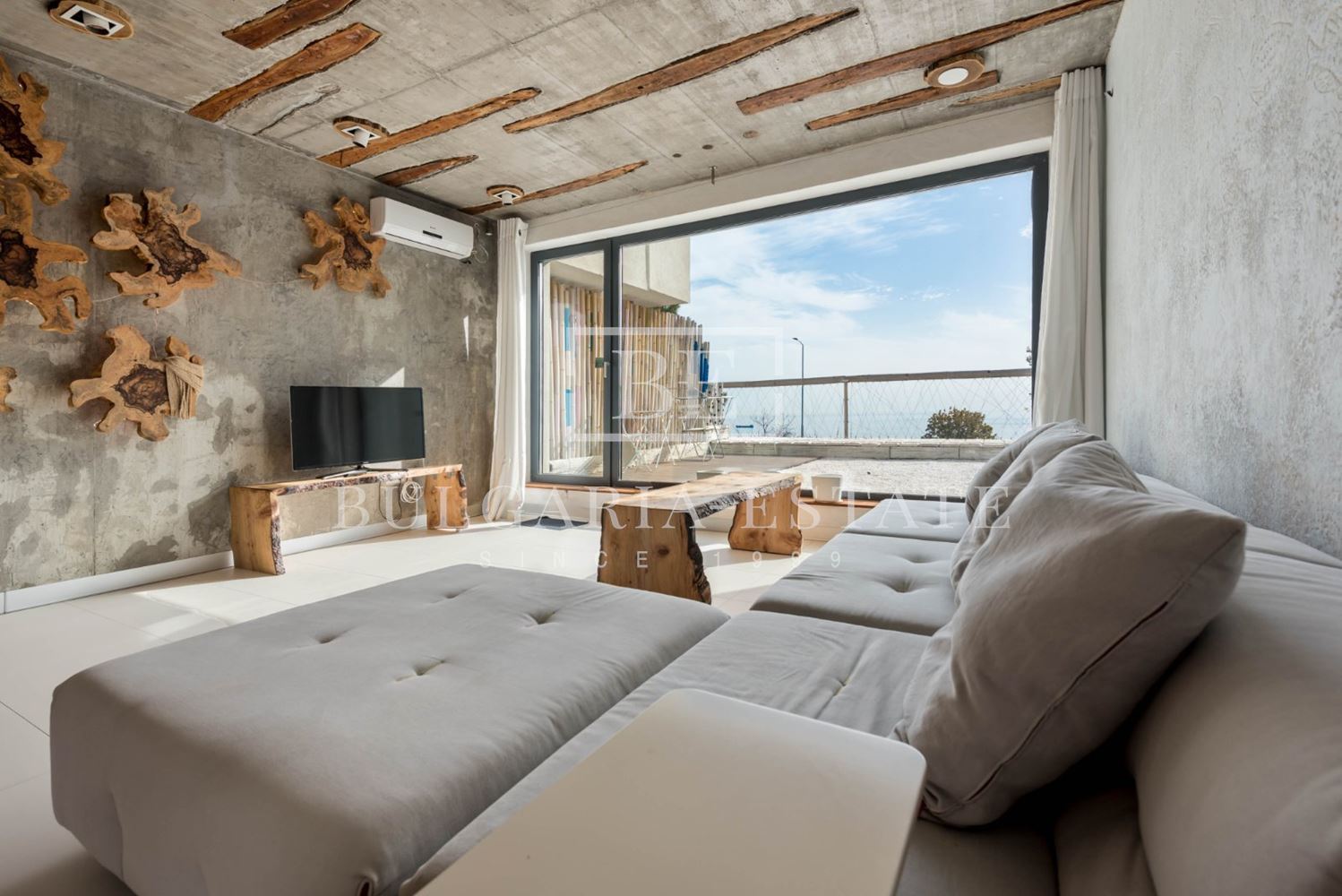 Квартира WISDOM - удивительный дизайн, 1 спальня, гр. Варна, ул. Никола - 0