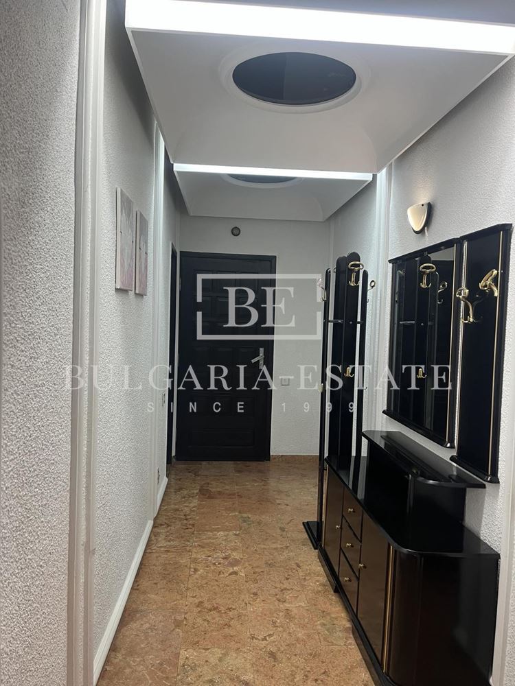 Тристаен апартамент под наем, обзаведен - 0