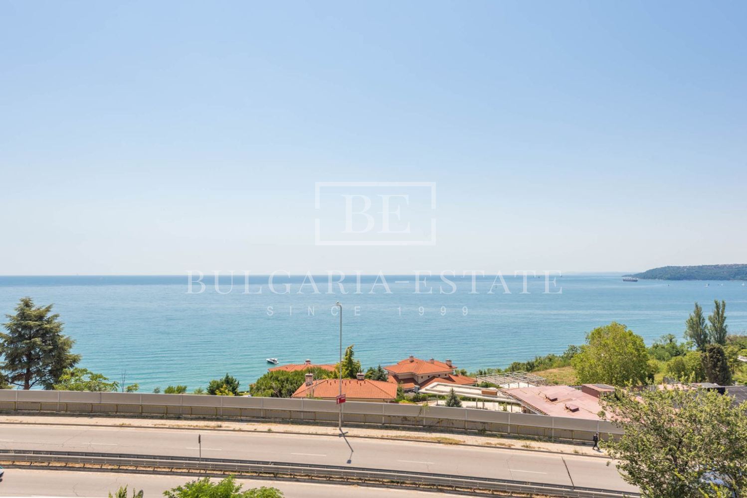 СУПЕР РОСКОШНАЯ КВАРТИРА В АРЕНДУ С 3 СПАЛЬНЯМИ, 2 ВАННЫМИ КОМНАТАМИ, ТЕРРАСОЙ И УНИКАЛЬНЫМ ВИДОМ НА МОРЕ - 0