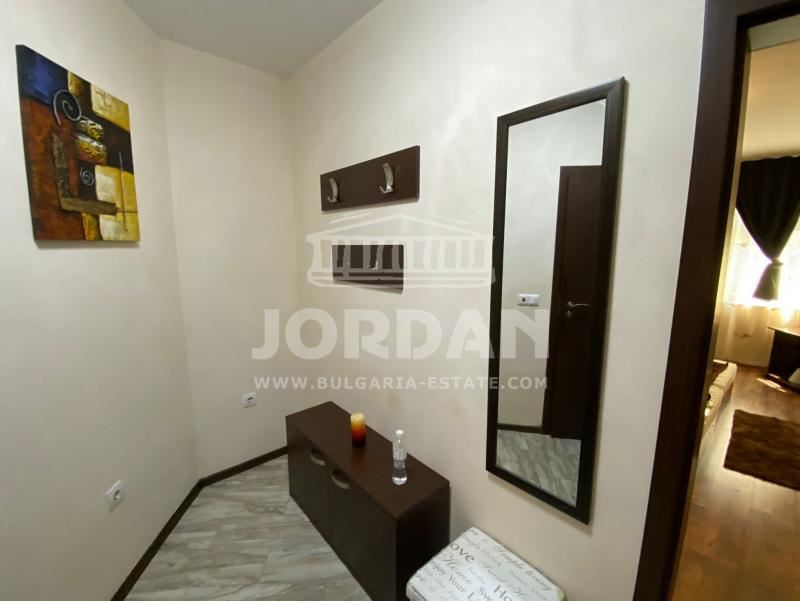 One-bedroom apartment - Regional Hospital - 0