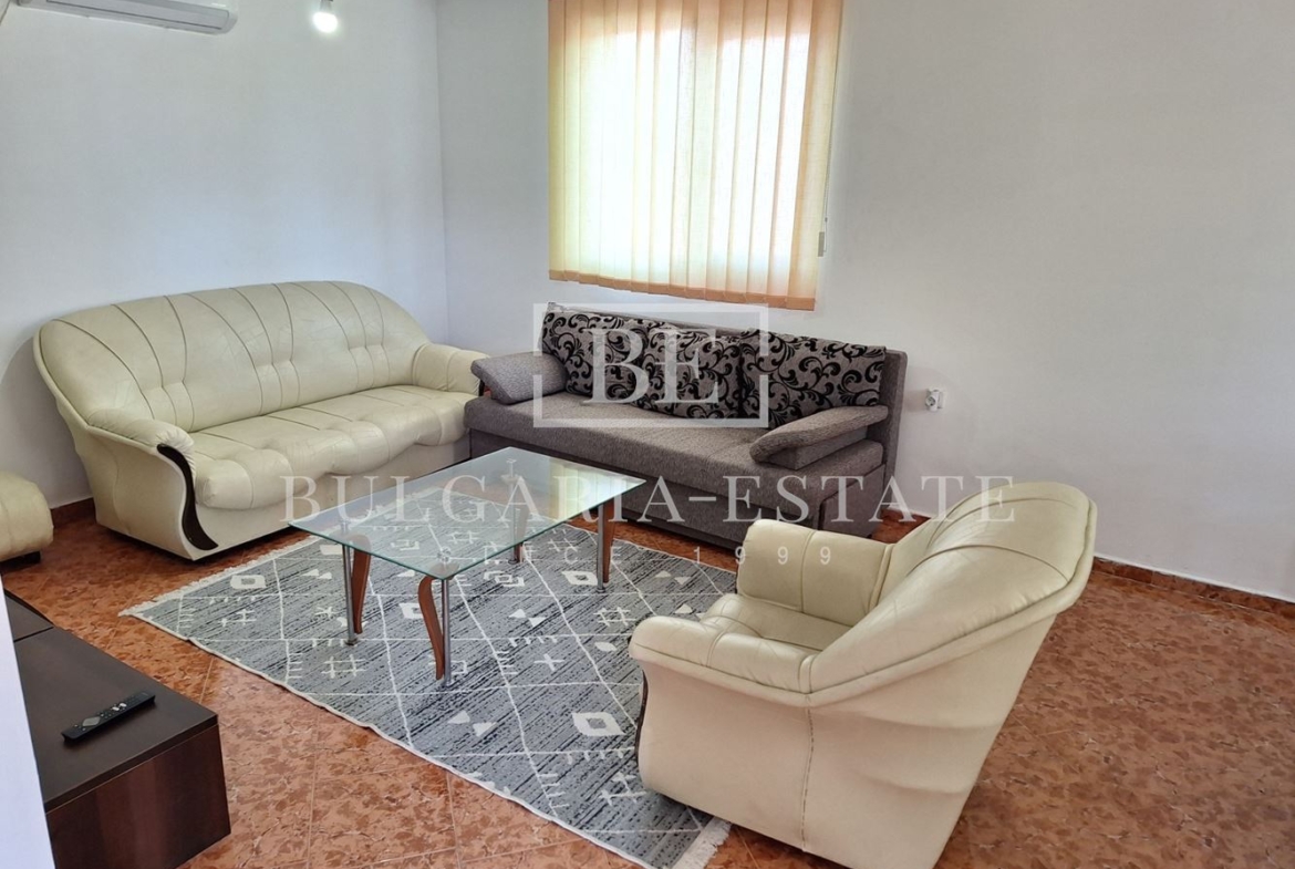 EXCLUSIVE! For sale is a neat massive house in the town of. A beautiful massive house in Tutrakan! REDUCED PRICE FROM 17.07.2025 - 0