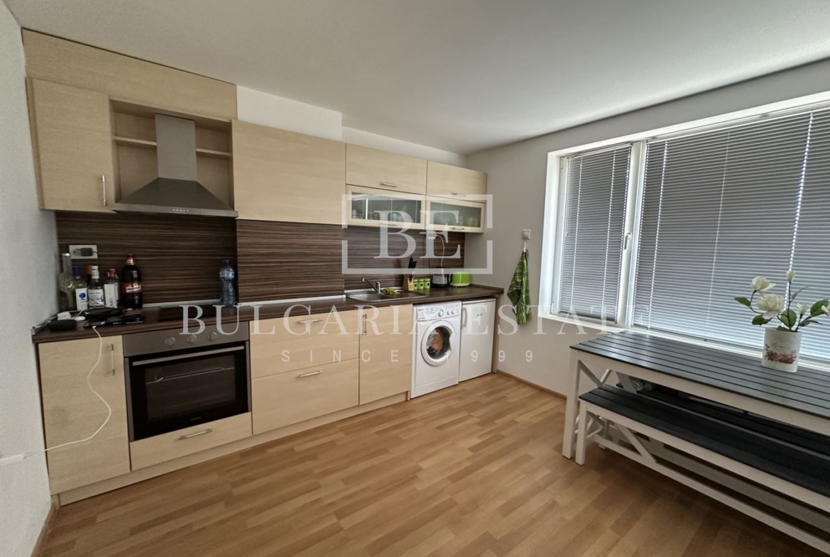 Two-storey house in St. St. Constantine and Helena - 0