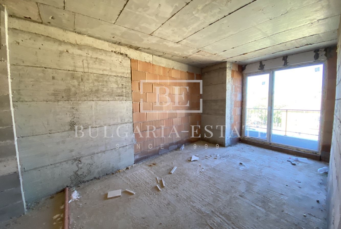 Two-bedroom apartment 98 sq.m. with Permission for use 14, 6th of 8 floor, elevator, parking space - 0