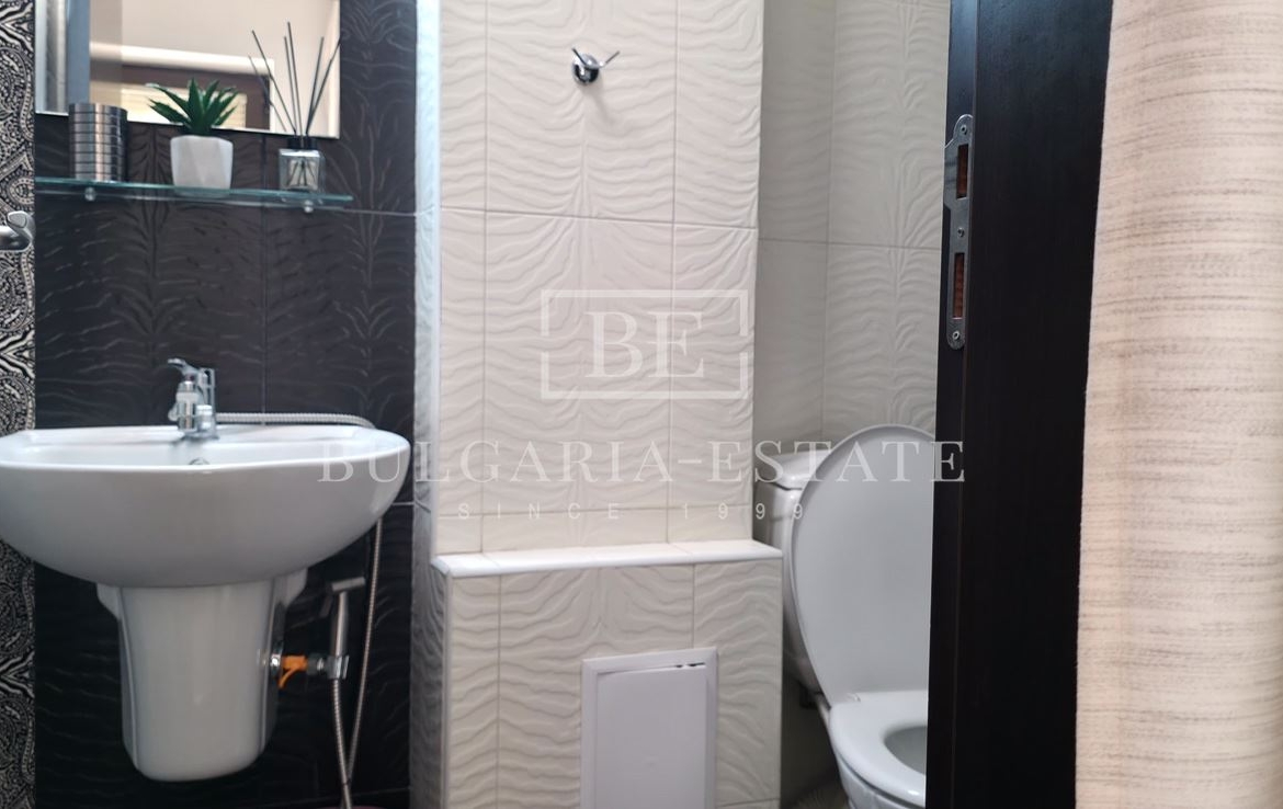 Двухкомнатная квартира под Оперой - 0