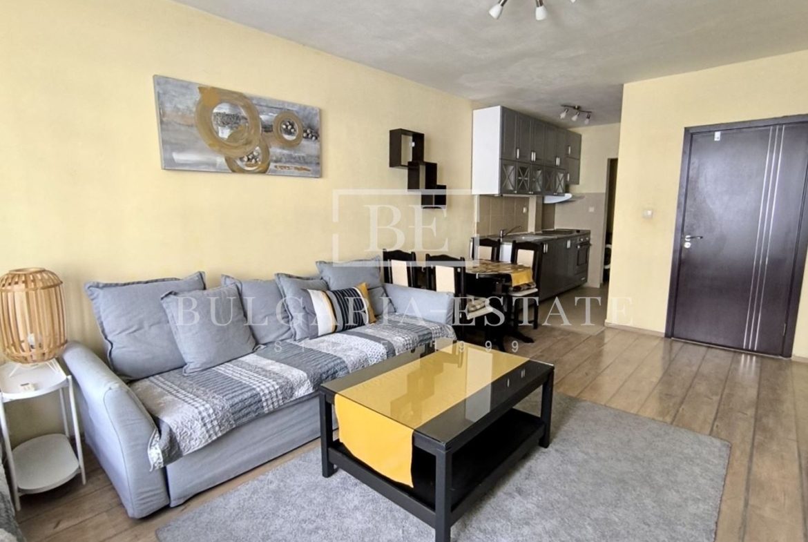 Новая, современная меблированная квартира в. Левски 1, комплекс „Вива“ - 0