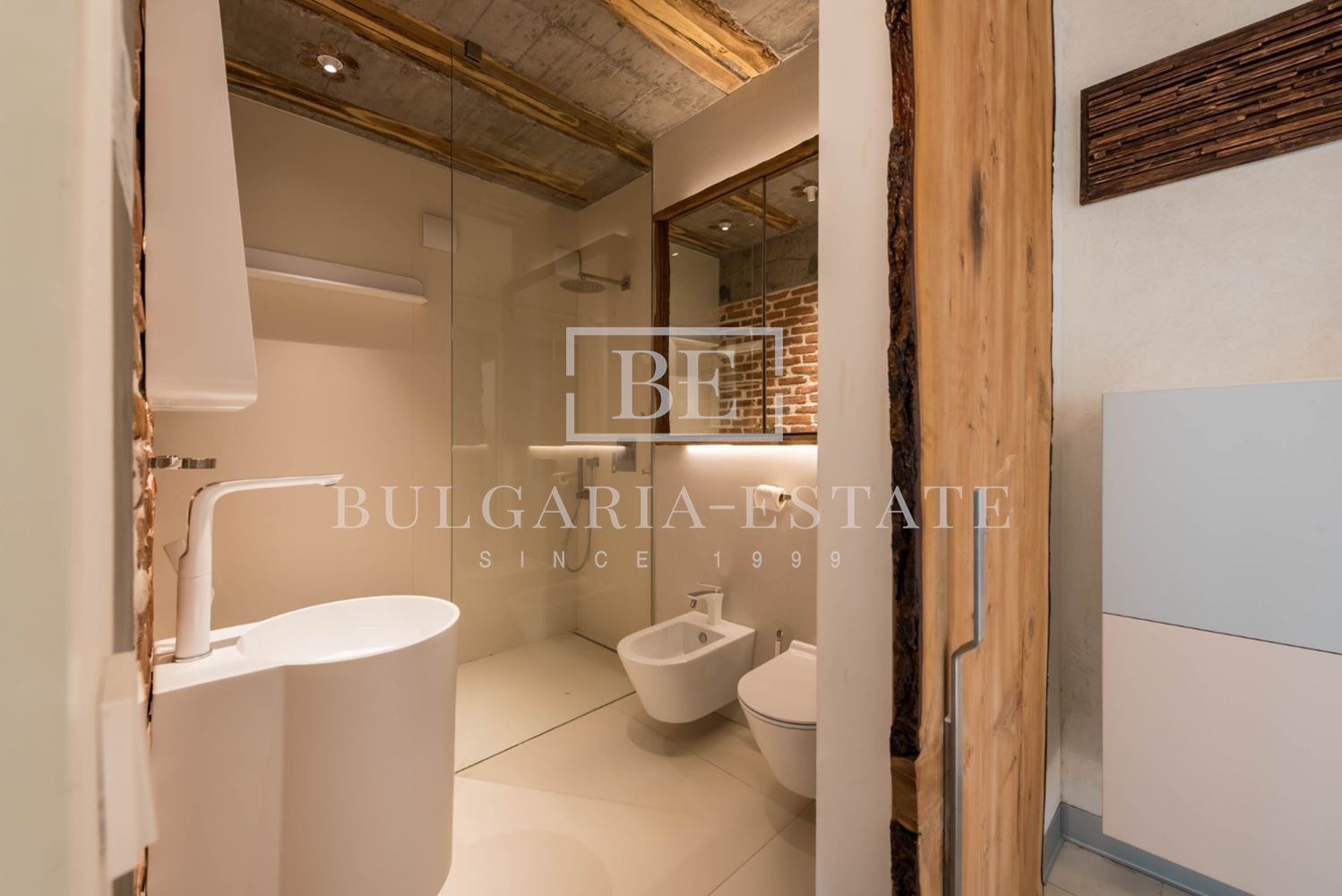 Квартира WISDOM - удивительный дизайн, 1 спальня, гр. Варна, ул. Никола - 0