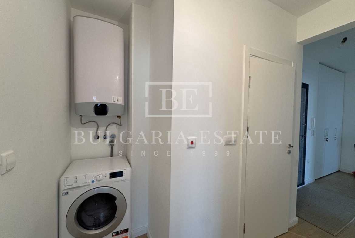 Обзаведен тристаен (98 кв.м.) в бутикова сграда с АКТ 16, м-т Св. Никола, готов за нанасяне - 0