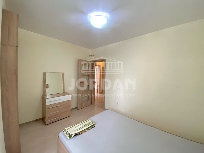 Stylish one-bedroom apartment for rent near the Technical University and Military Hospital - 0