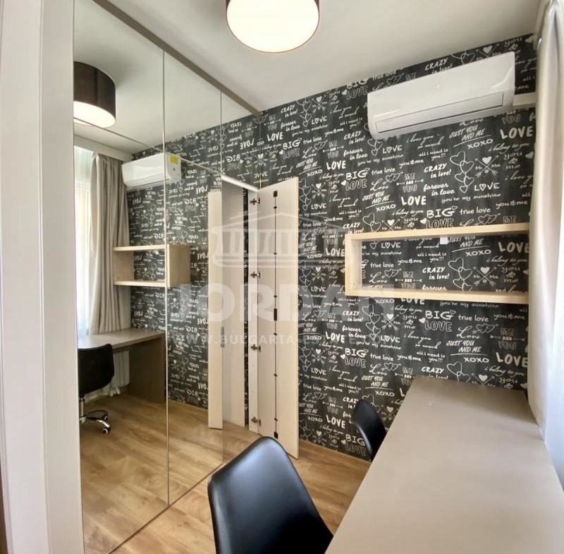 Moderne Zwei-Zimmer-Wohnung (105 qm), neben dem Sea Garden, Stadt. Varna (VINS) - 0