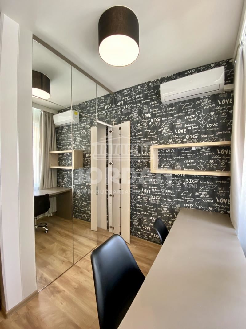 Moderne Zwei-Zimmer-Wohnung (105 qm), neben dem Sea Garden, Stadt. Varna (VINS) - 0