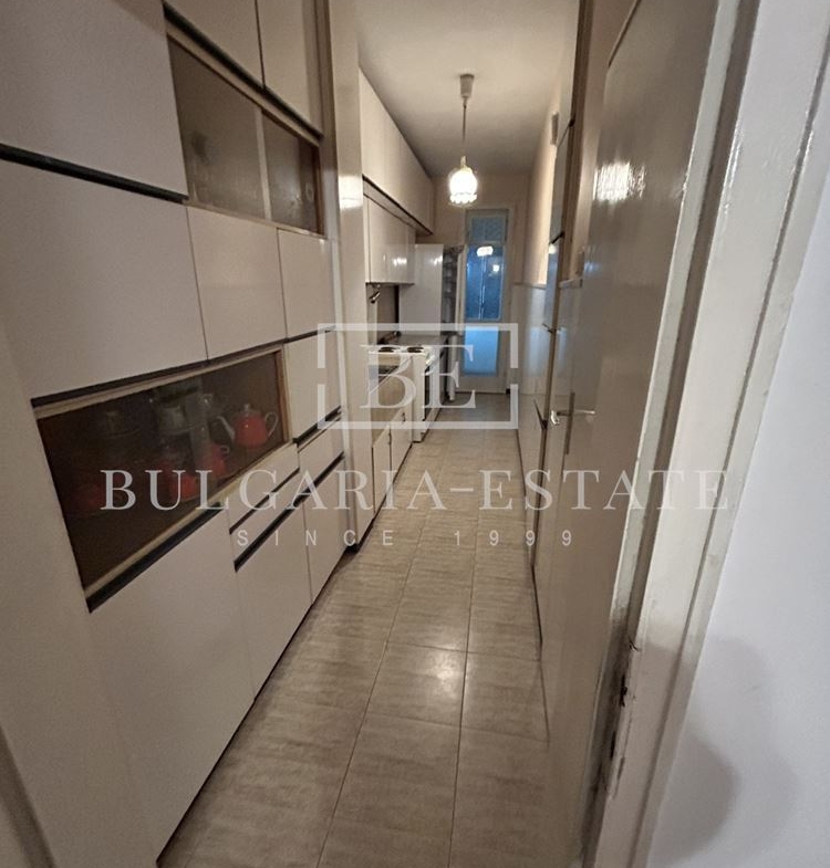 Многостаен апартамент под наем в района на Нептун – идеален за голямо семейство - 0