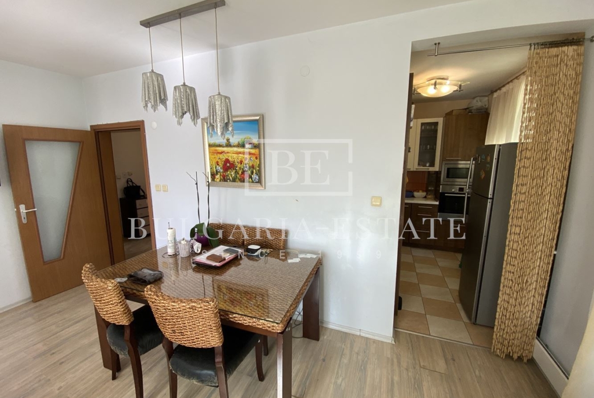 Меблированная 3-комнатная квартира с парковочным местом в Траката, гр. Варна - 0