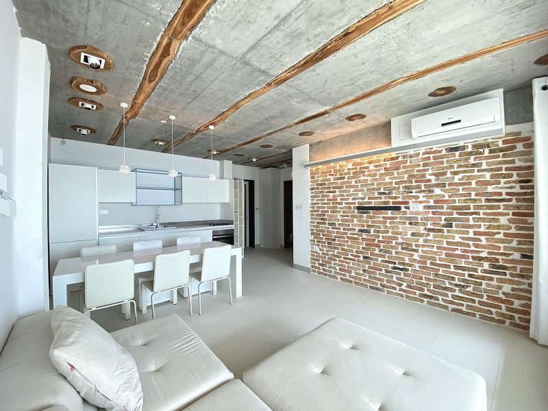 Luxus-Wohnung in der Stadt von. Varna, St. Nicholas, Wohnung JOY, smartes Gebäude - 0