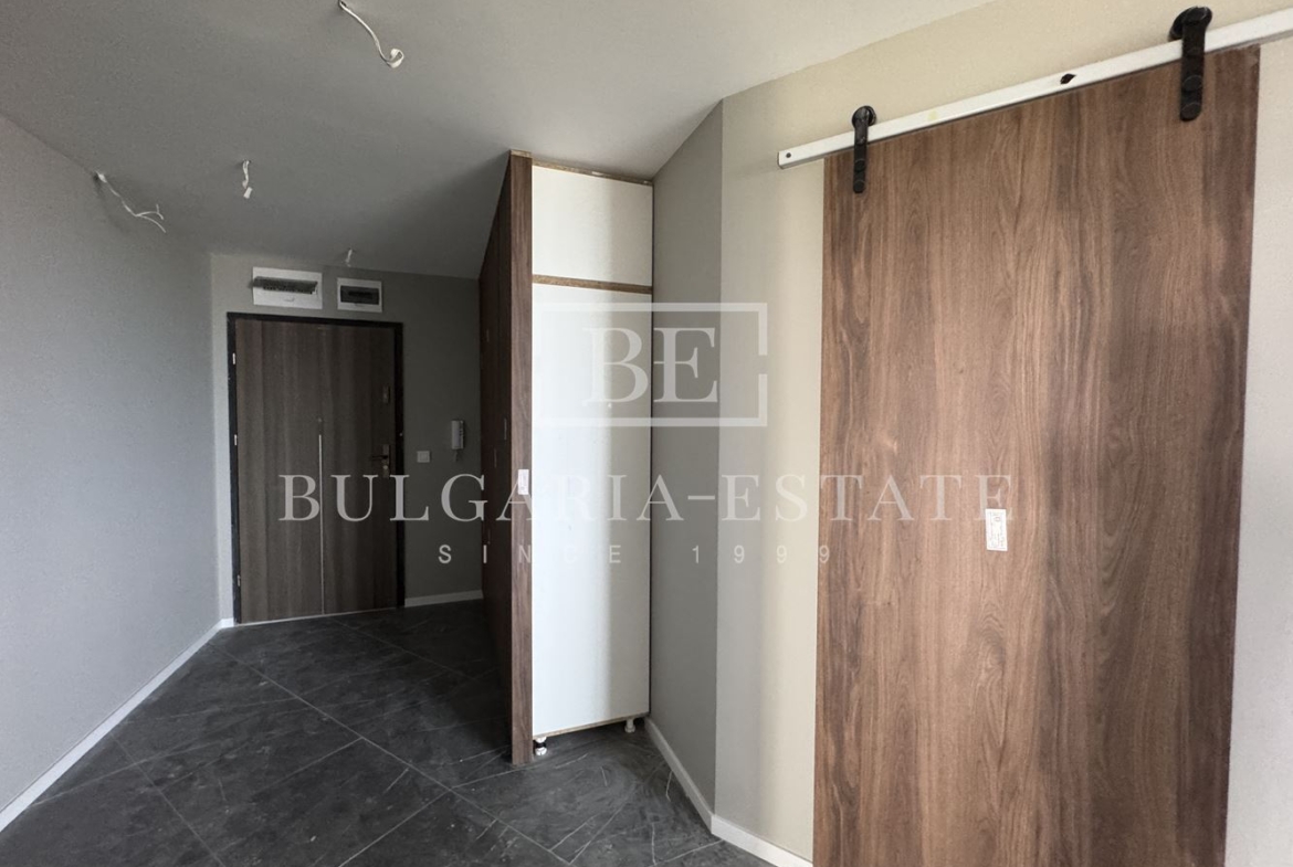 Zwei-Zimmer-Wohnung zu verkaufen | 160,59 qm | sq. Briz, Varna - 0