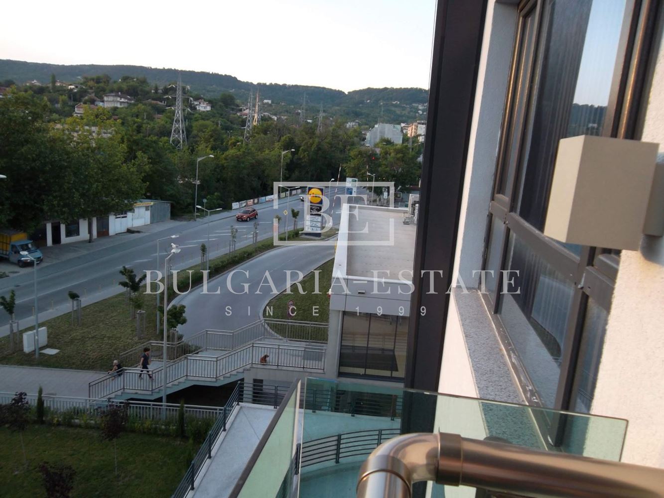 Двустаен апартамент под наем в кв. Левски – до Лидл и главни булеварди-0 One bedroom apartment for rent in Kv. Levski - near Lidl and main boulevards - 0