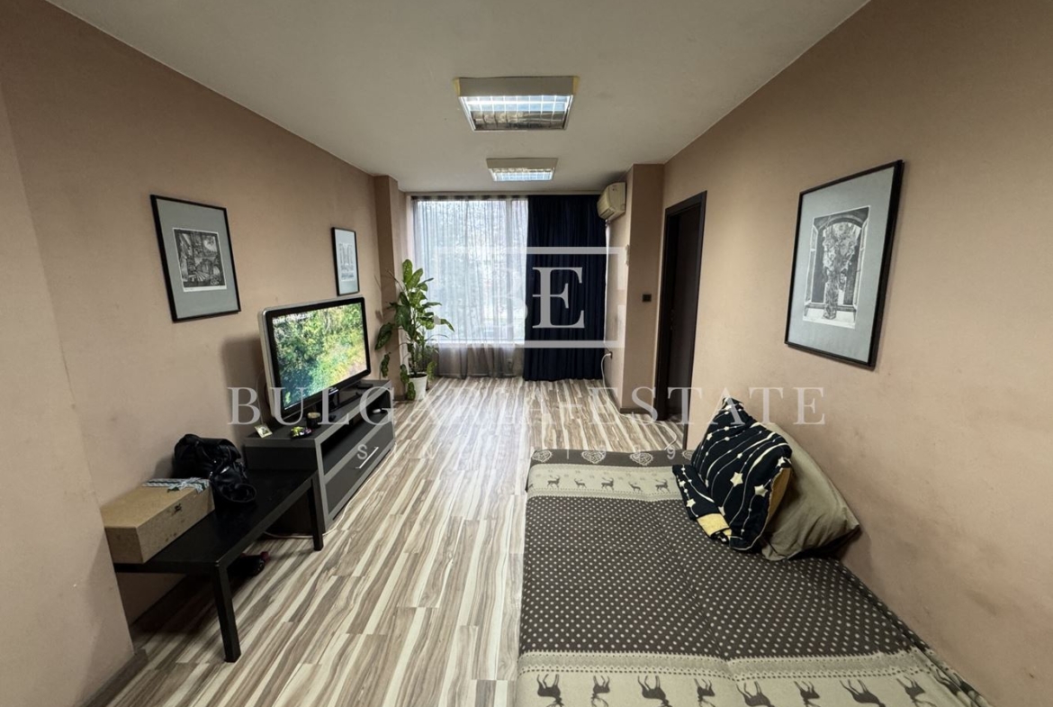 Exclusive! Two bedroom apartment with potential - Flower Quarter, Varna - 0