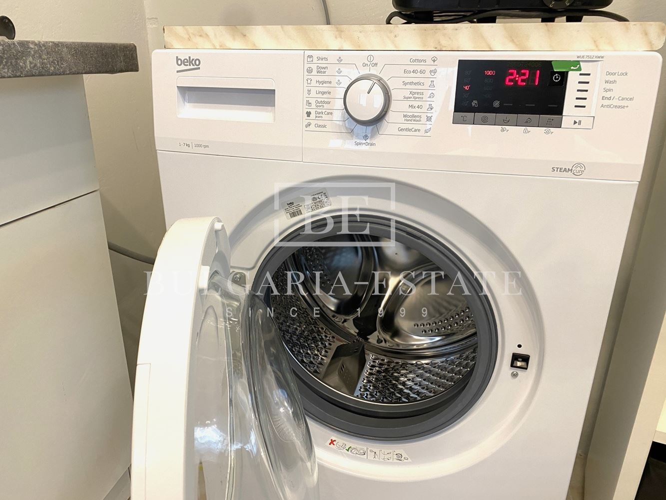 Дава под наем 1-стаен апартамент с топ локация до хотел Черно Море - 0