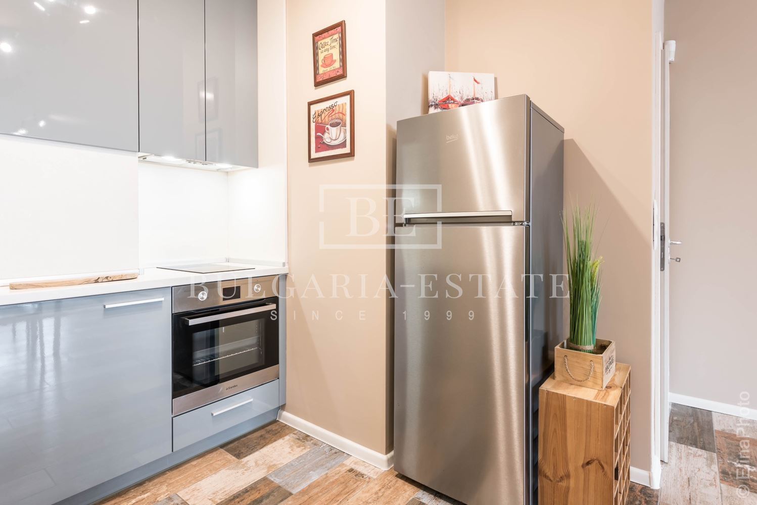 Designer one bedroom apartment for rent in the town of. Varna, Briz, with parking space - 0