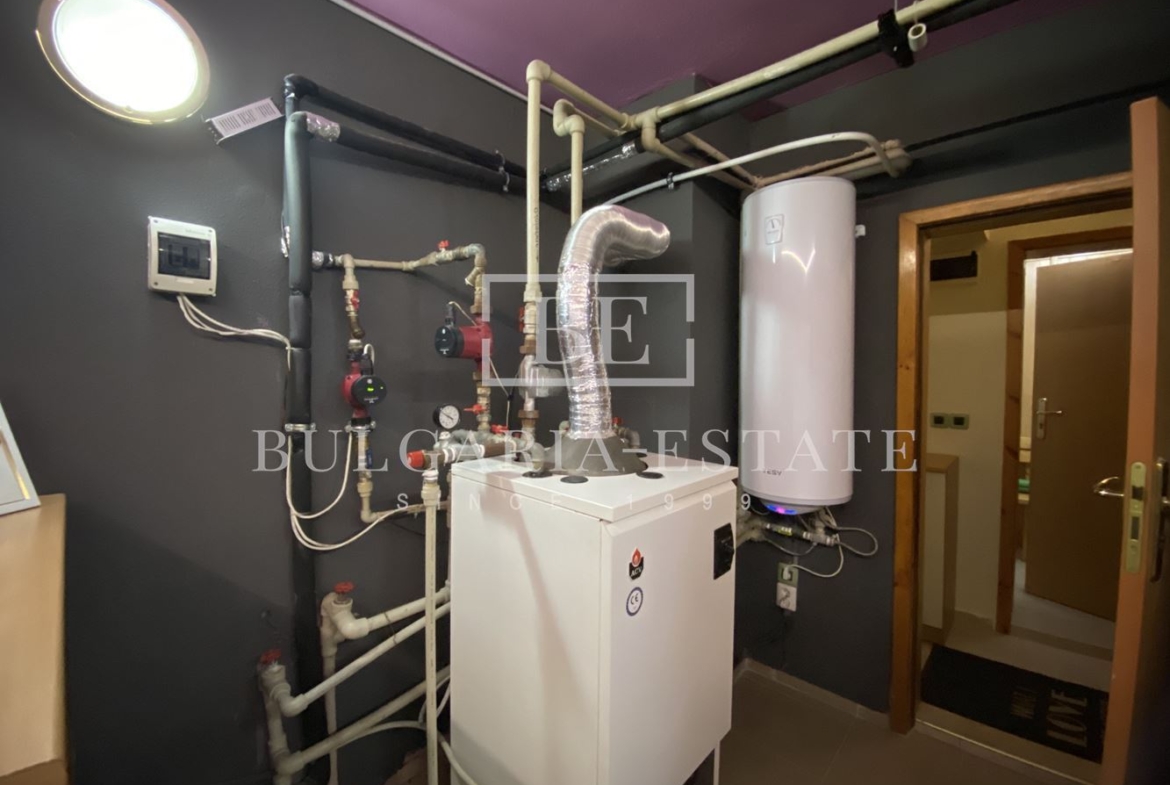 Роскошный дом с двором в деревне Рогачево - всего в 10 минутах от пляжей Албены! - 0