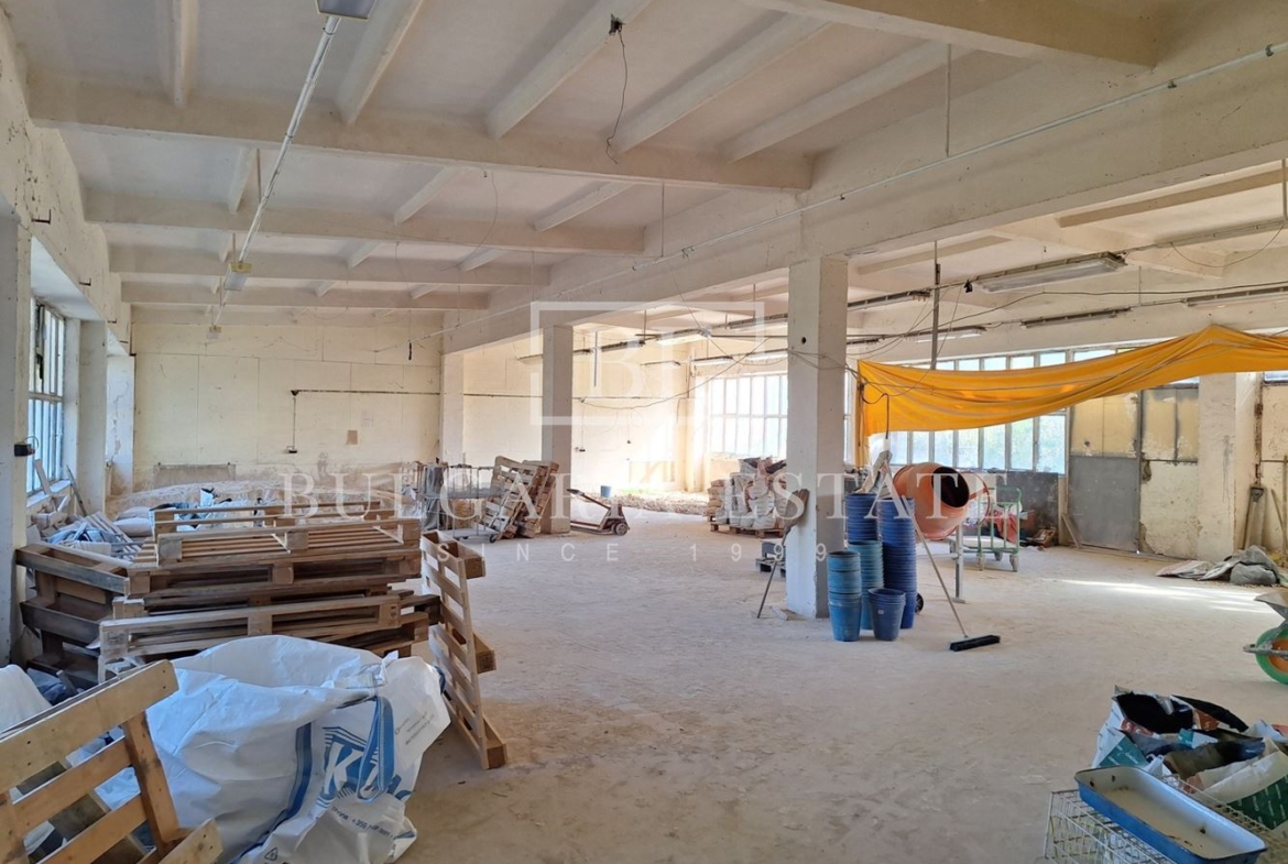 Exclusive offer of Bulgaria-Estate!!! Industrial building with 4 warehouses and plot 9 725 sq.m - 0