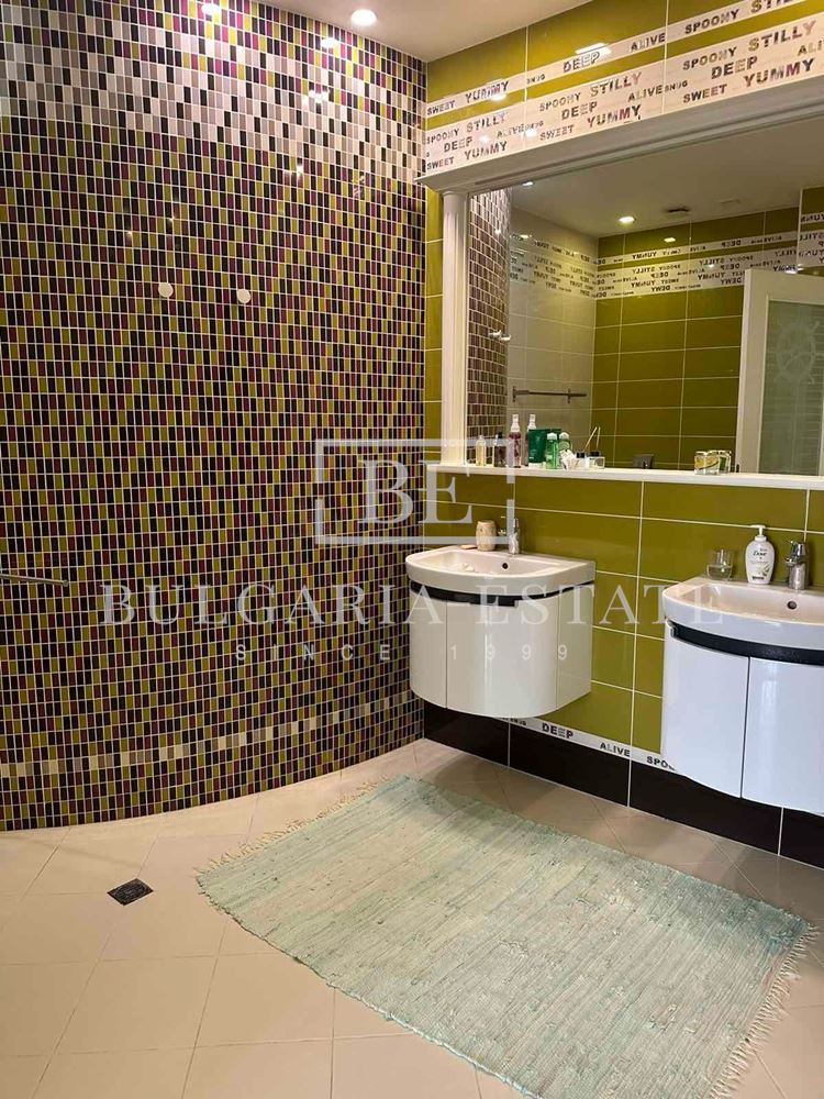 Мезонет с 4 спаплни, 5 минути пеша от Морската Градина, кв. Бриз, 225 кв.м. - 0