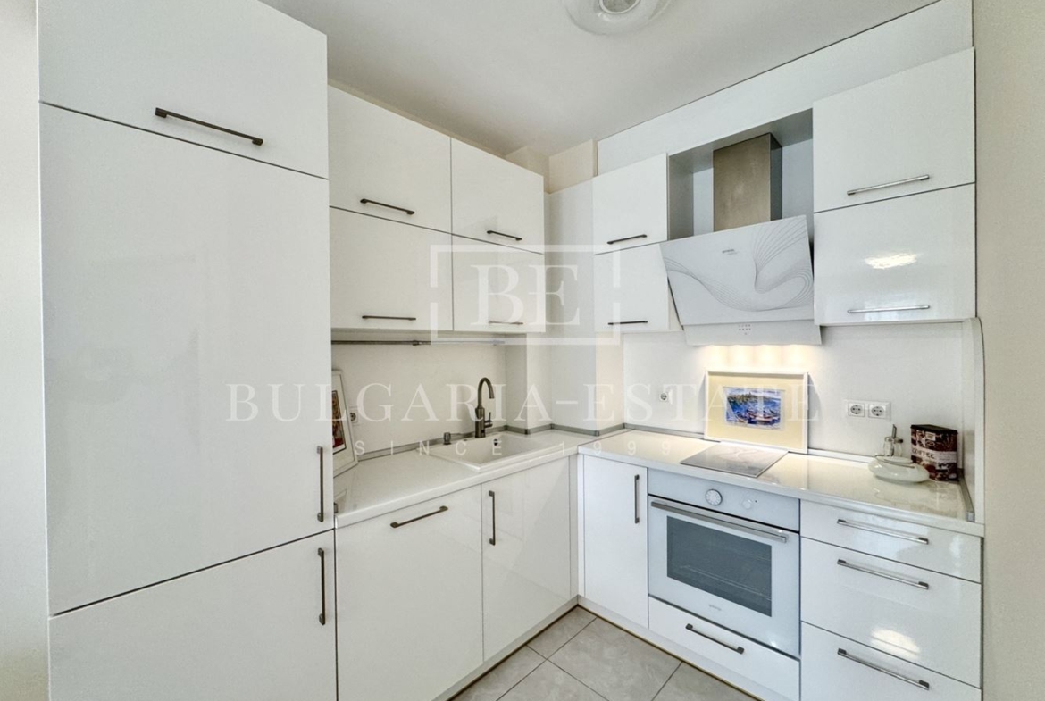 Двухкомнатная квартира в Бризе, КОРАЛ, парковочное место - 0