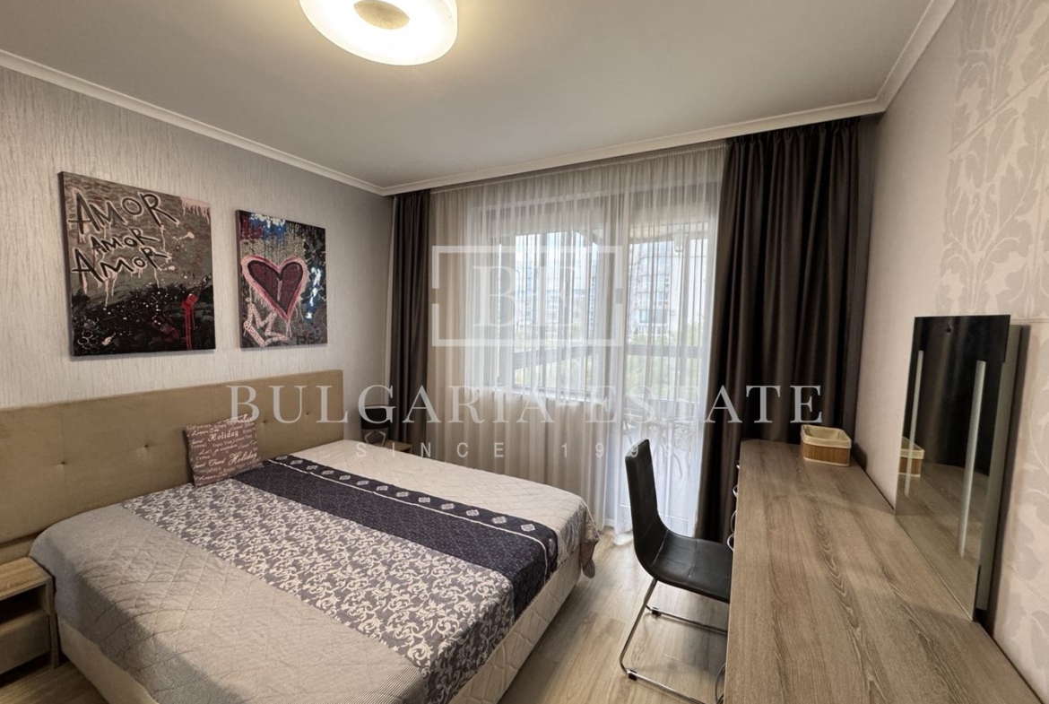 Луксозен двустаен апартамент, затворен комплекс м-т Евксиноград, гр. Варна, включена такса поддръжка - 0