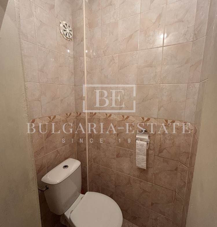 Многостаен апартамент под наем в района на Нептун – идеален за голямо семейство - 0