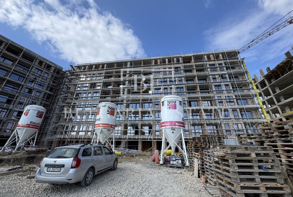 ОФЕРТА БЕЗ АНАЛОГ! АКТ 14 - Южен двустаен апартамент с панорама в модерна сграда – гр. Варна - 0