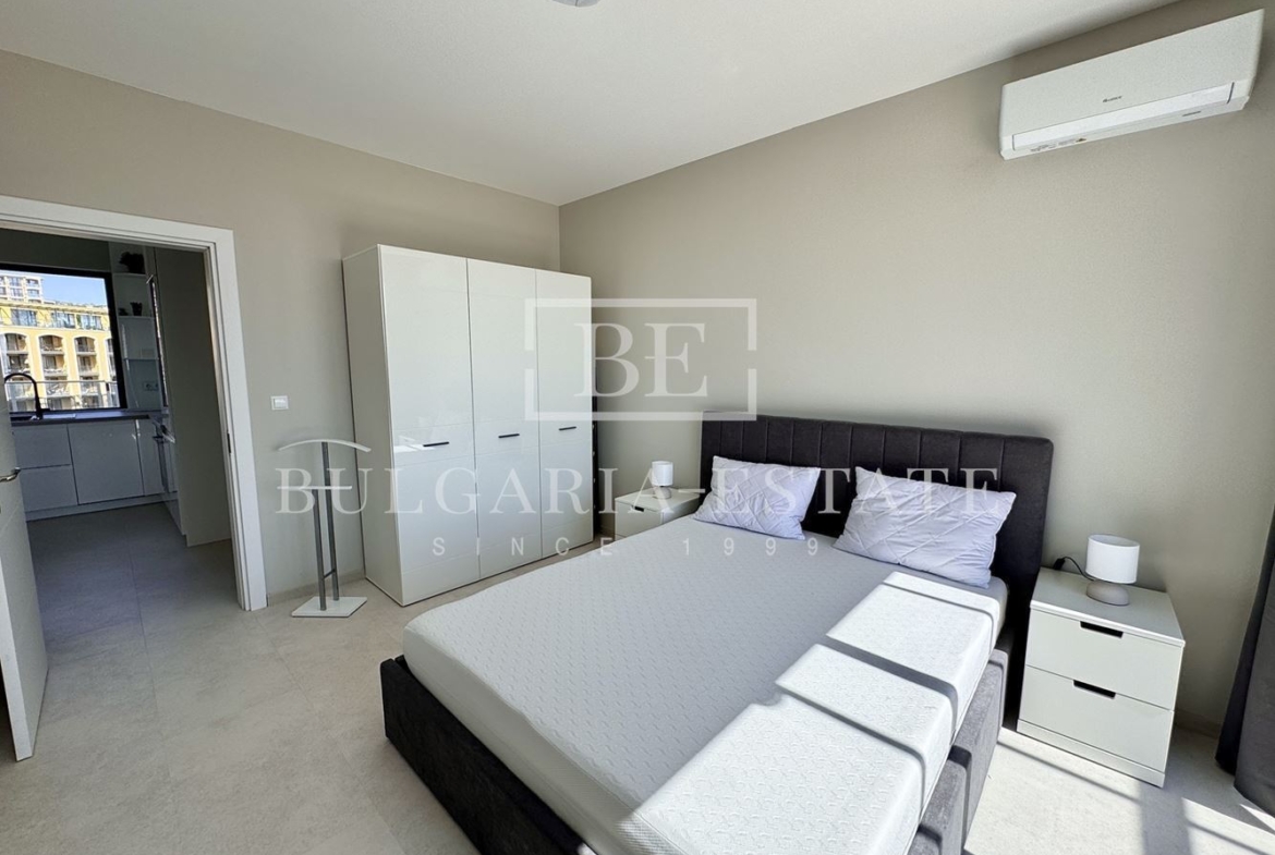 Роскошные апартаменты с 2 спальнями и видом на море, парковочное место, St. Св. Константин и Елена - 0