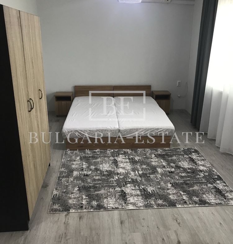 ✨ Двухкомнатная расширенная квартира в аренду в Идеал Центр - гр. Варна, рядом с Научно-техническим университетом и Морским садом ✨ - 0