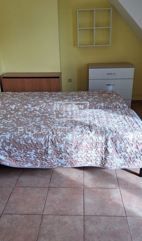 Exklusive Einzimmerwohnung zur Miete in der Nähe von Grand Mall und Winterkino Trakia - 0