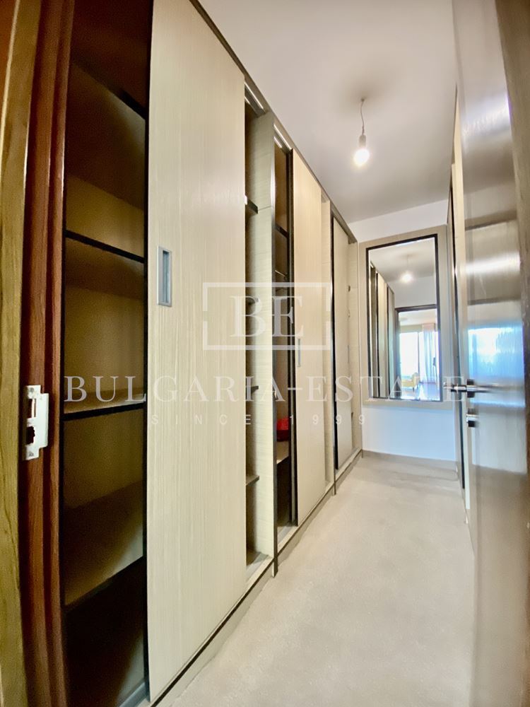 Квартира "ОАЗИС", Золотые пески, Варна в закрытом комплексе с бассейном, парковочное место - 0