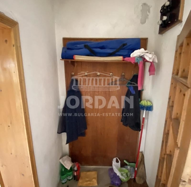 Продажба самостоятелна НОВА Къща гр. Тервел - с. Честименско, 96м2 РЗП, 1280m² двор, БДС - 0