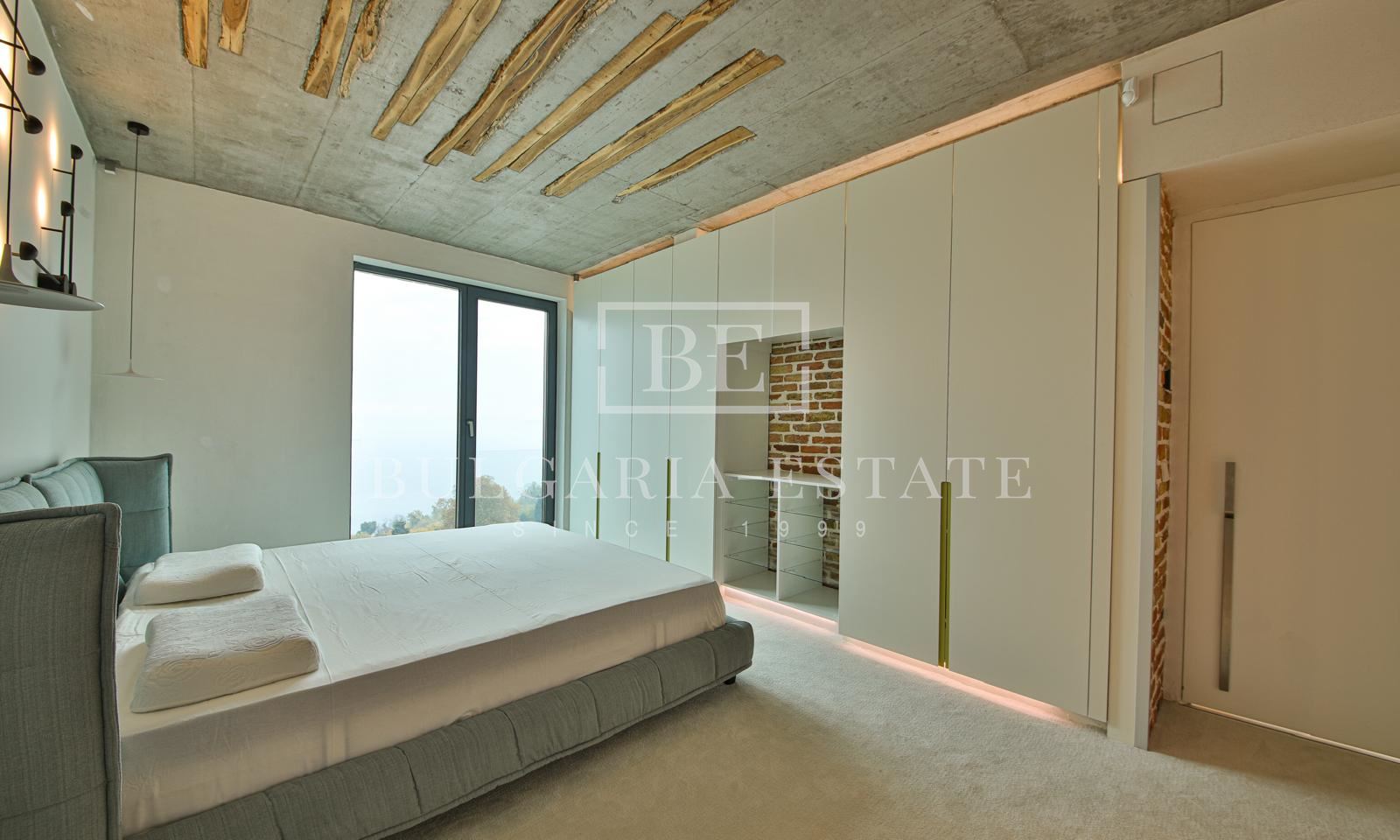 СУПЕР РОСКОШНАЯ КВАРТИРА В АРЕНДУ С 3 СПАЛЬНЯМИ, 2 ВАННЫМИ КОМНАТАМИ, ТЕРРАСОЙ И УНИКАЛЬНЫМ ВИДОМ НА МОРЕ - 0