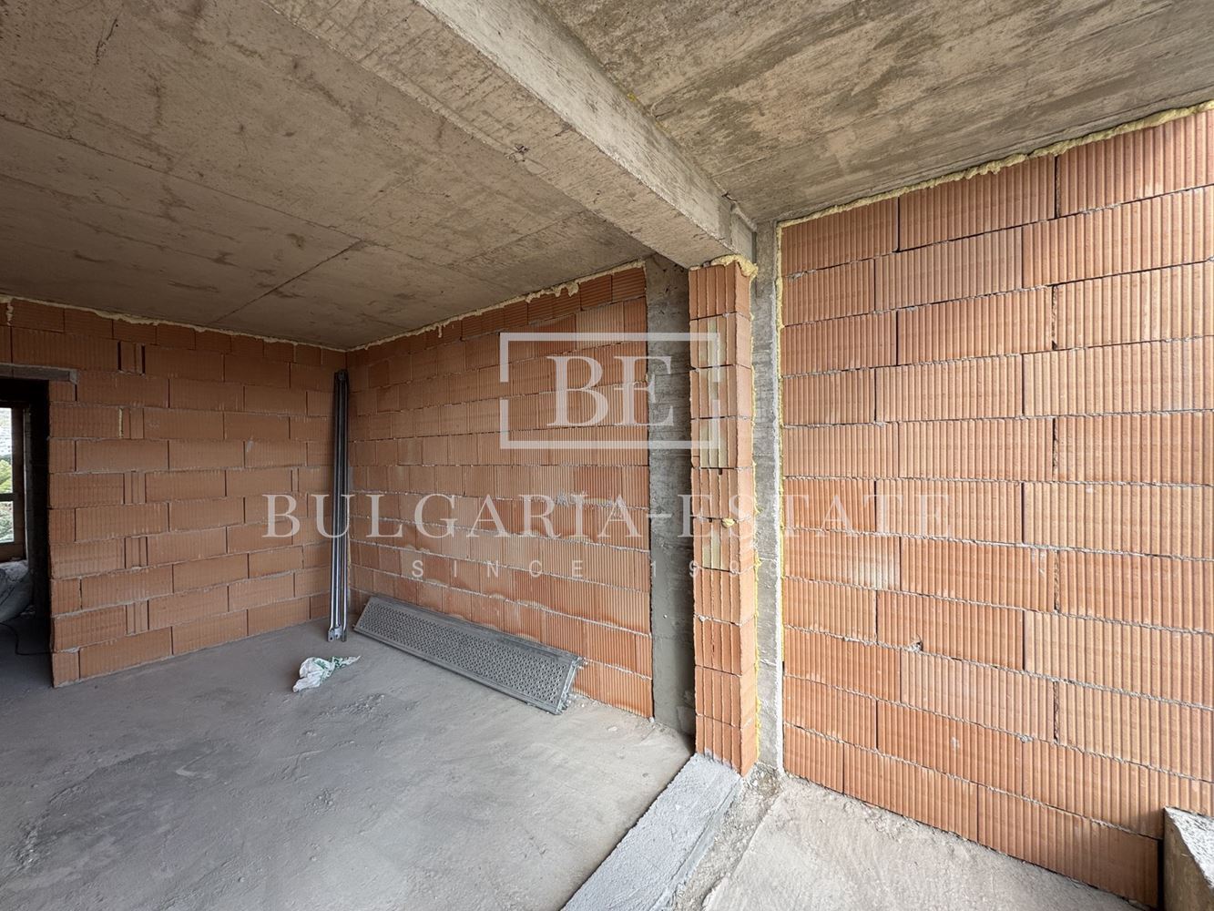 ОФЕРТА БЕЗ АНАЛОГ! АКТ 14 – Южен двустаен апартамент с панорама в модерна сграда – гр. Варна-0 ОФЕРТА БЕЗ АНАЛОГ! АКТ 14 - Южен двустаен апартамент с панорама в модерна сграда – гр. Варна - 0