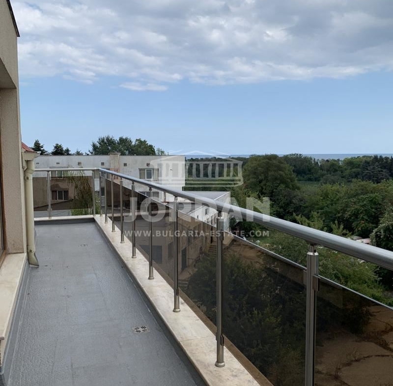 Двустаен - Св. Св. Константин и Елена - 0