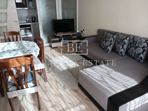 Schöne 2-Zimmer-Wohnung zur Miete im Zentrum von Varna in der Nähe der Kathedrale - 0