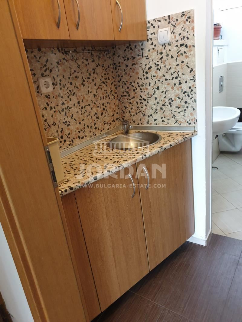 Офис 117кв.м - Катедралата - 0